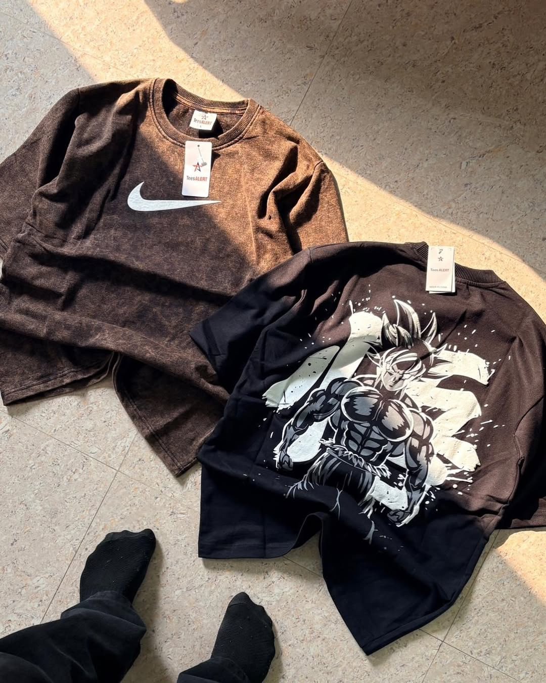 a short-sleeved casual cotton t-shirt featuring a stylized graphic print on the front (PACK OF 3)