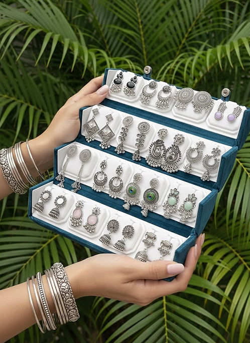 16 PC COLOUR JHUMKA + jhumkee BOX