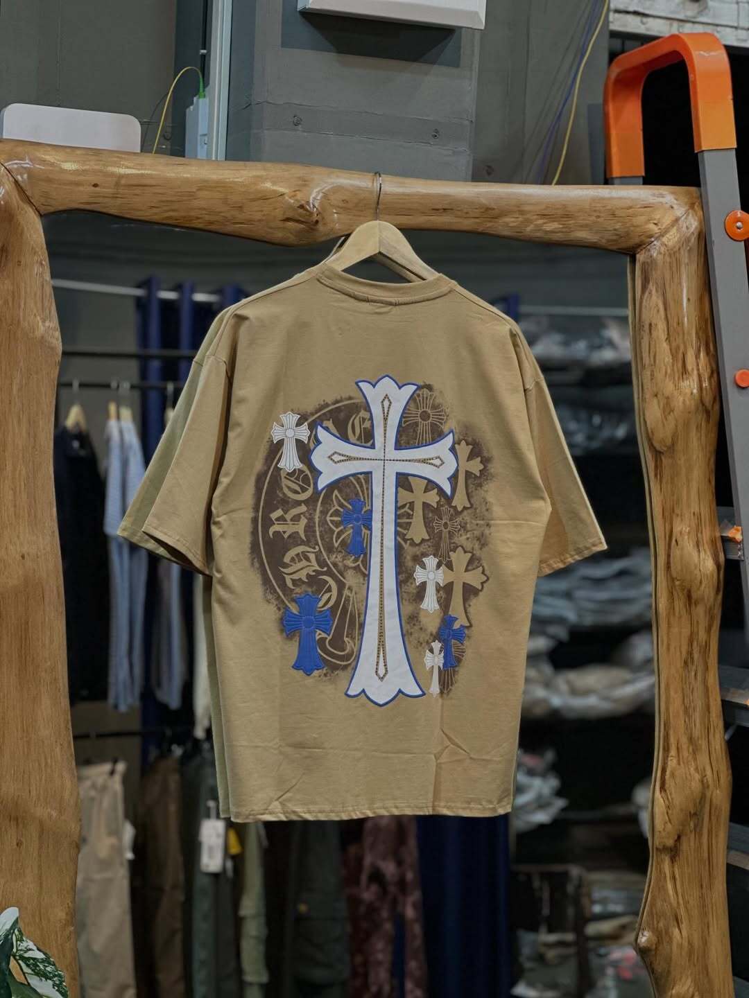 Horseshoe T-Shirt.  (PACK OF 3)