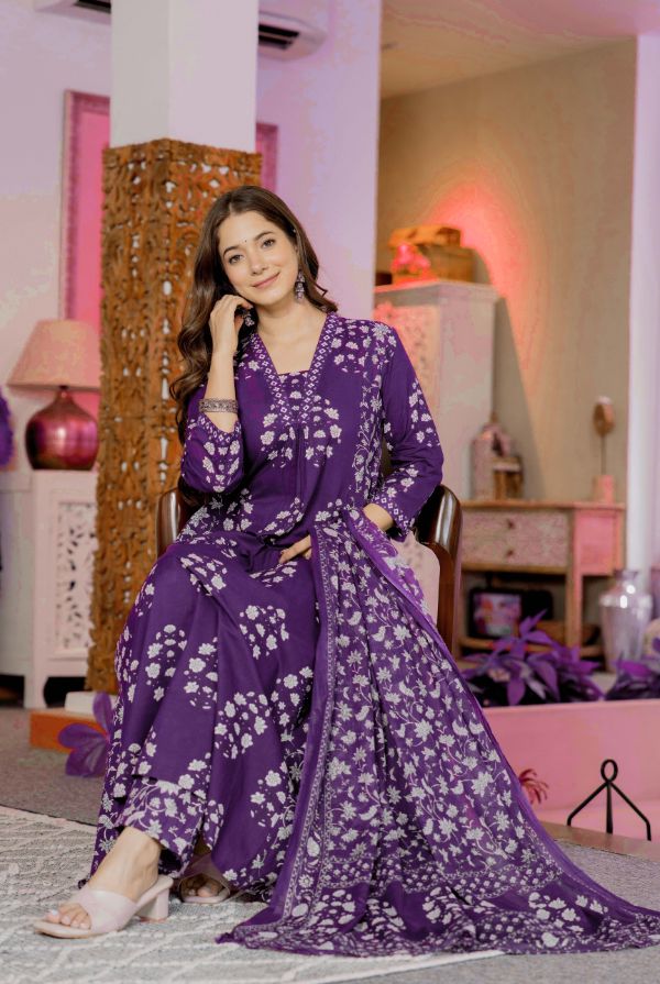 Floral Printed V-Neck Pure Cotton Anarkali Kurta With Trousers & Dupatta