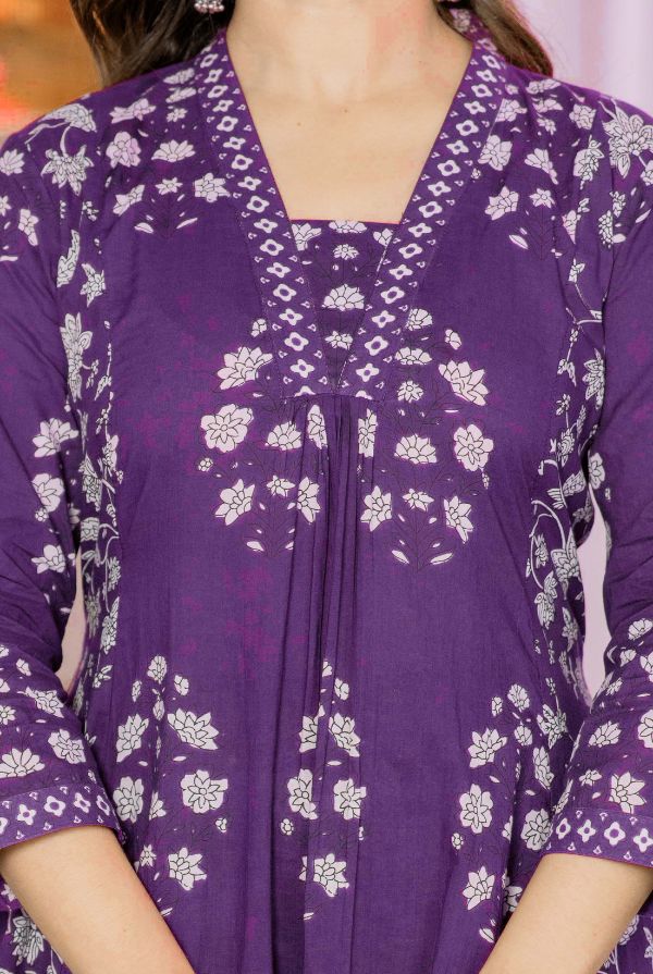 Floral Printed V-Neck Pure Cotton Anarkali Kurta With Trousers & Dupatta