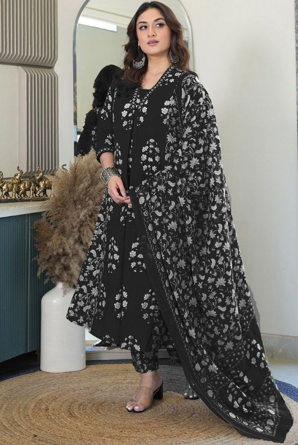 Floral Printed V-Neck Pure Cotton Anarkali Kurta With Trousers & Dupatta