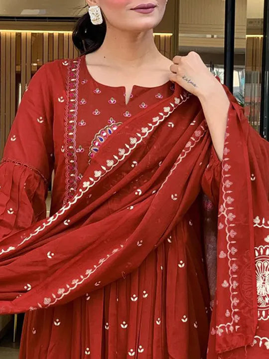 Women Ethnic Motifs Printed Panelled Thread Work Pure Cotton Kurta with Trousers &
